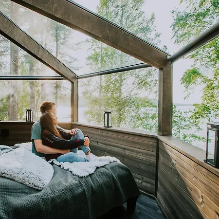 Revontuli Glass Igloos 5*