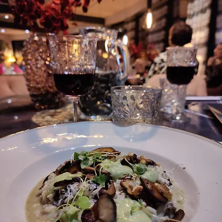 Revontuli Glass Igloos 호텔 5*