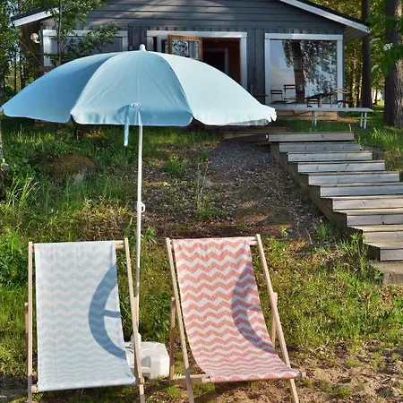 Revontuli Glass Igloos 호텔