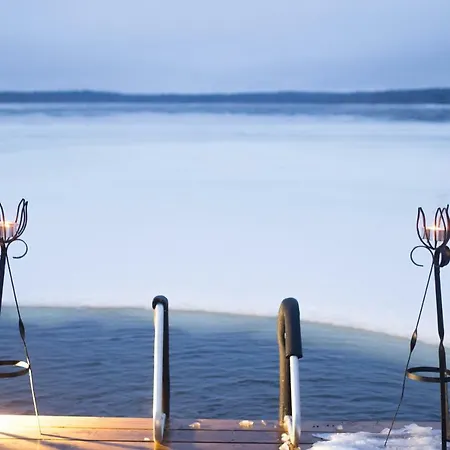 Revontuli Glass Igloos 호텔 5*