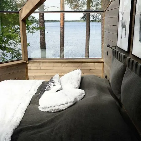 Revontuli Glass Igloos 5*